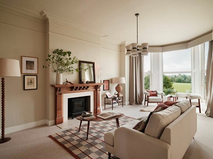 2 Bedroom Flat For Sale In Ivywell Road, Bristol, BS9