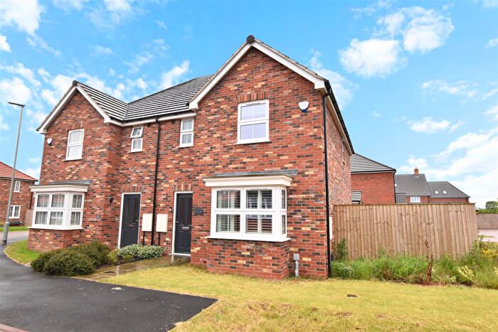 3 Bedroom Semi Detached House For Sale In House Martin Avenue, Waltham, Grimsby, DN37