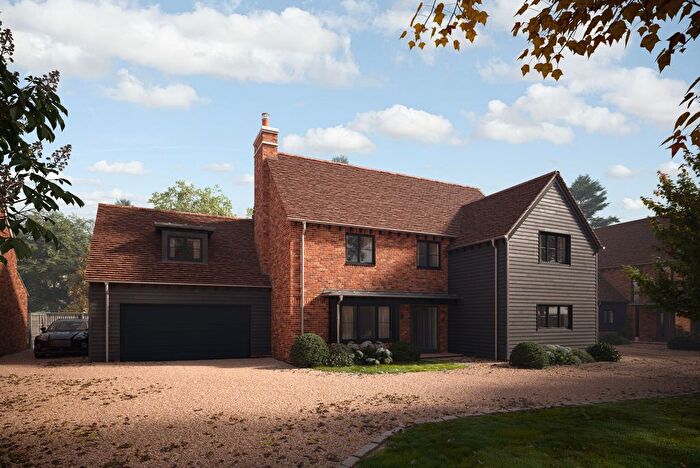 4 Bedroom Detached House For Sale In The Limes, Watlington, OX49