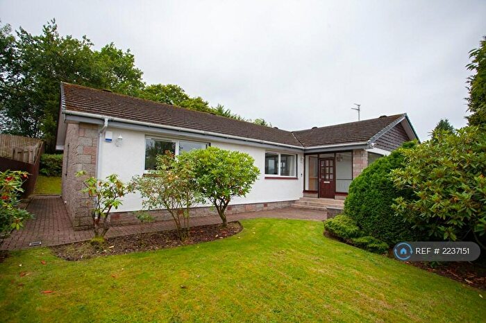 4 Bedroom Detached House To Rent In Tweedsmuir Crescent, Bearsden, Glasgow, G61