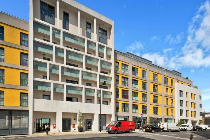 1 Bedroom Flat To Rent In The Lock House, Oval Road, Camden, NW1