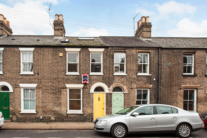 2 Bedroom House To Rent In Gwydir Street, Cambridge, CB1
