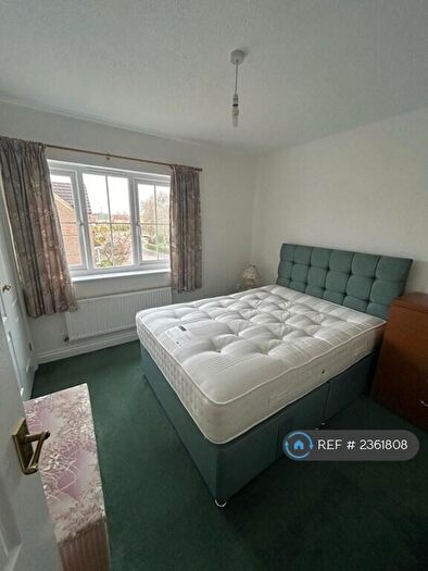 2 Bedroom Detached House To Rent In The Paddock, Abingdon, Oxfordshire, OX13