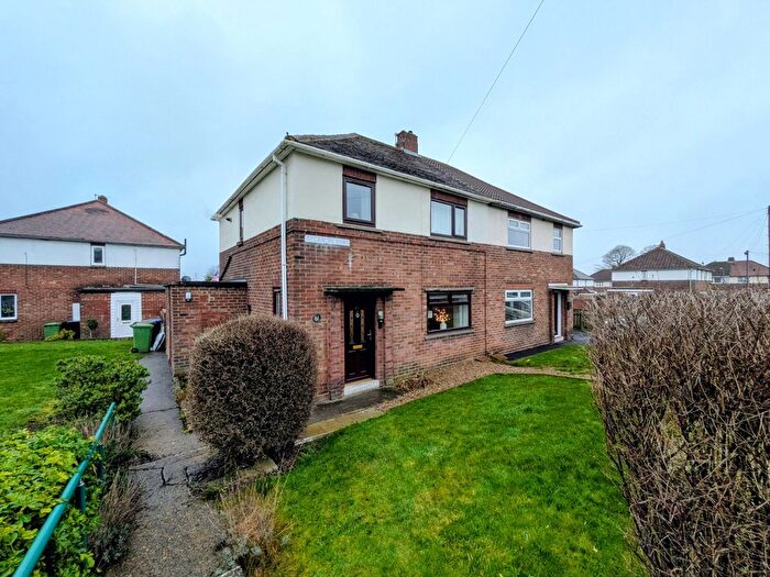 3 Bedroom Semi-detached House For Sale In Sycamore Road, Fishburn, TS21