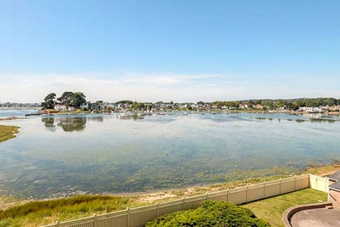 2 Bedroom Flat For Sale In Salterns Way, Lilliput, Poole, Dorset, BH14