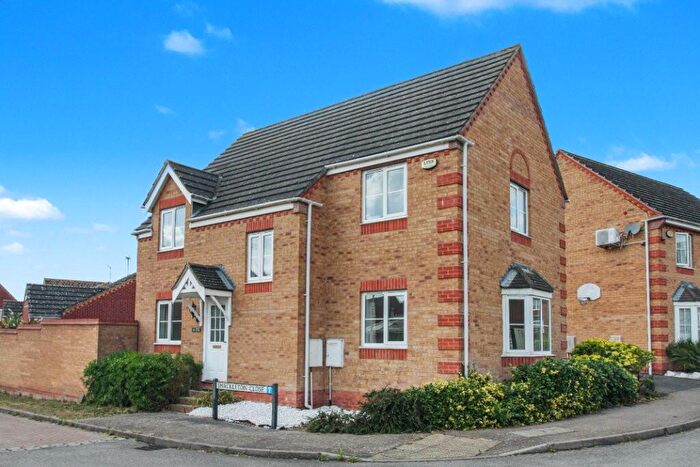 4 Bedroom Detached House To Rent In Shorts Avenue, MK42