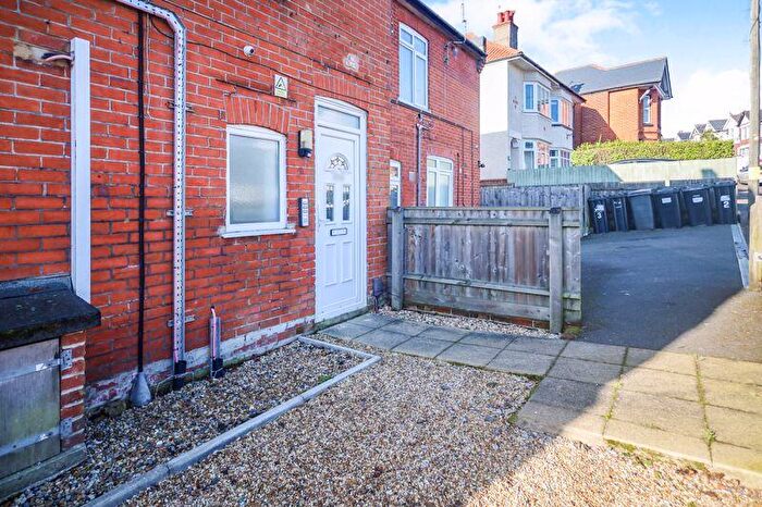 1 Bedroom Property To Rent In Charminster Road, Bournemouth, BH8