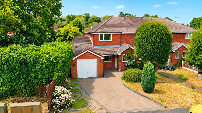 2 Bedroom End Of Terrace House For Sale In Rifle Range Road, Kidderminster, DY11