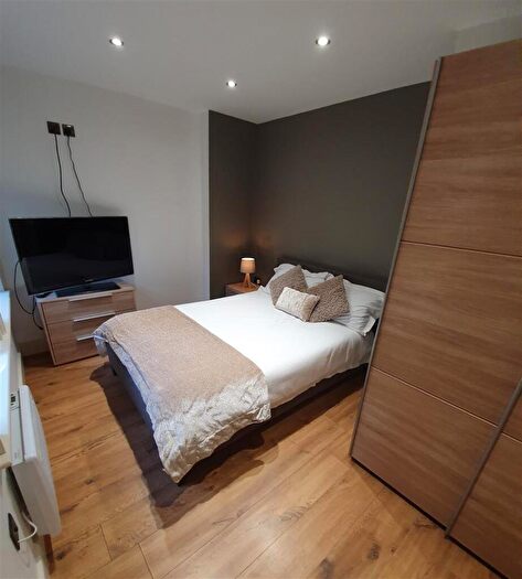 1 Bedroom Private Hall To Rent In St. Leonards Gate, Lancaster, LA1