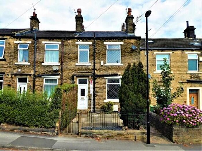 2 Bedroom Terraced House To Rent In Stony Royd, Pudsey, West Yorkshire, LS28