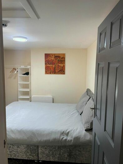1 Bedroom Flat To Rent In Tong Road, Leeds, LS12