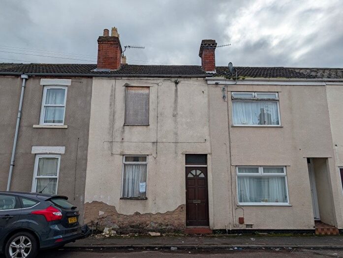 2 Bedroom Terraced House For Sale In Alma Place, Gloucester, Gloucestershire, GL1