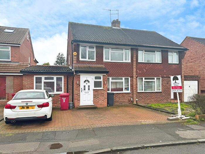 5 Bedroom Semi Detached House For Sale In Mallard Drive, Cippenham, SL1