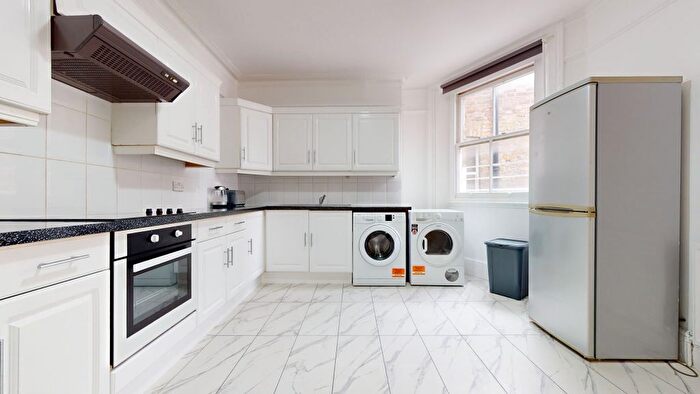 6 Bedroom Flat To Rent In Old Marylebone Road, London, NW1