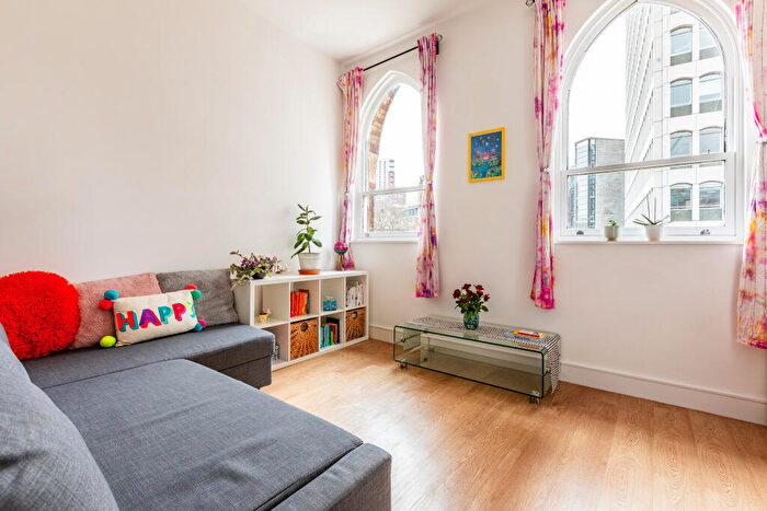 1 Bedroom Flat For Sale In Victoria Street, City Centre, Bristol, BS1