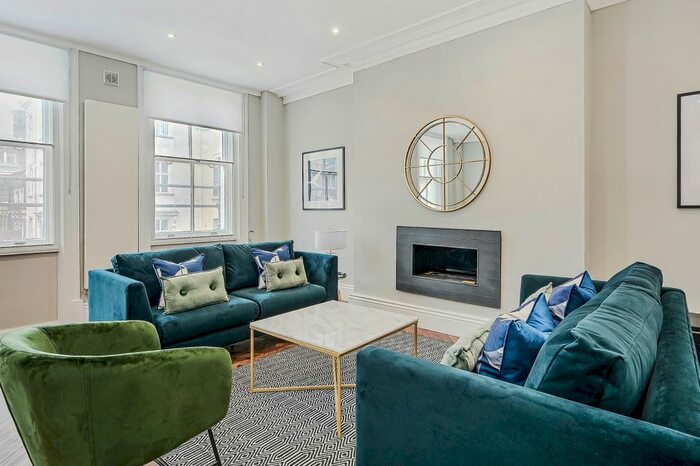 2 Bedroom Flat To Rent In New Bond Street, Mayfair, W1S