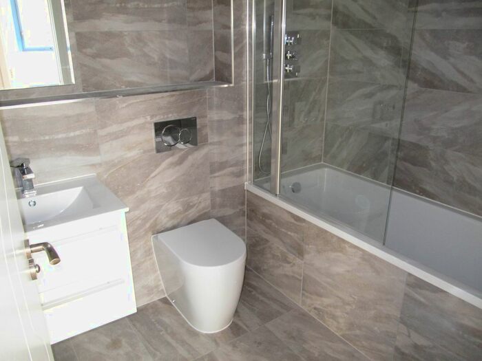 2 Bedroom Flat To Rent In Olympia House, The Ridgeway, Iver, Buckinghamshire, SL0