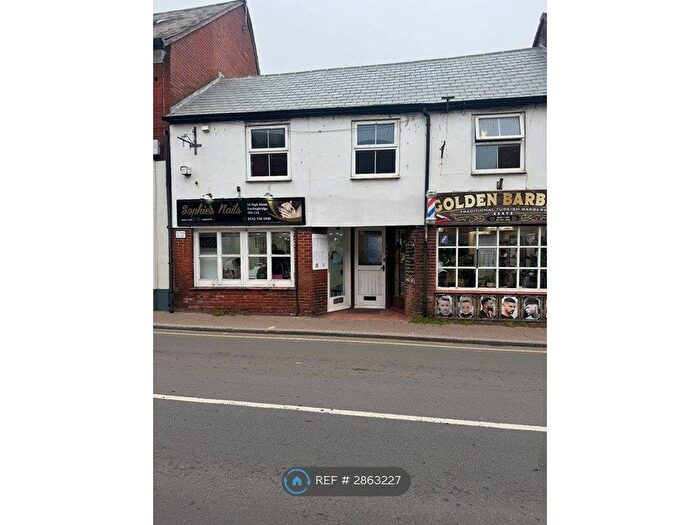 1 Bedroom Flat To Rent In High St, Fordingbridge, SP6