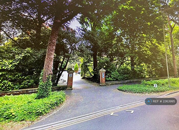 2 Bedroom Flat To Rent In Lingfield Grange, Poole, BH13