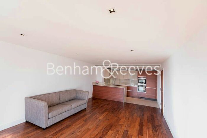2 Bedroom Flat To Rent In Kew Bridge Road, Brentford, TW8