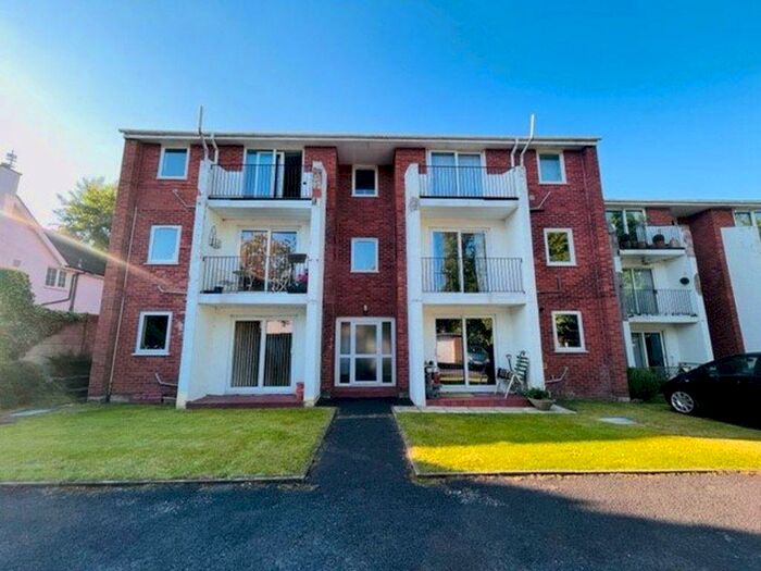 2 Bedroom Flat To Rent In Egerton Road, Ashton On Ribble, PR2