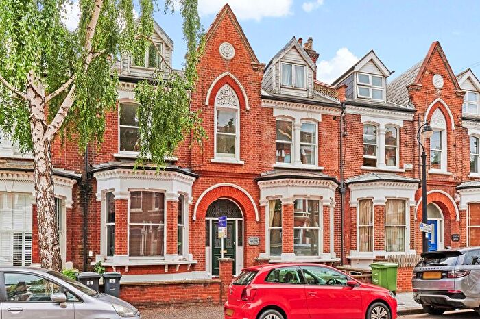 1 Bedroom Flat To Rent In Atherfold Road, Stockwell, SW9