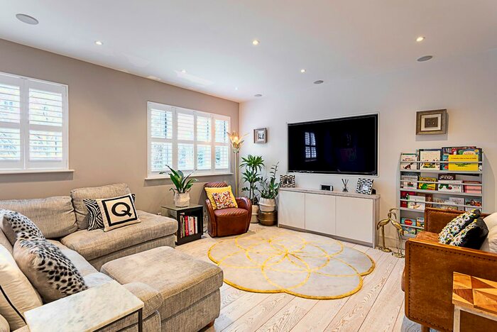 3 Bedroom Town House To Rent In Chapman Square, London, SW19