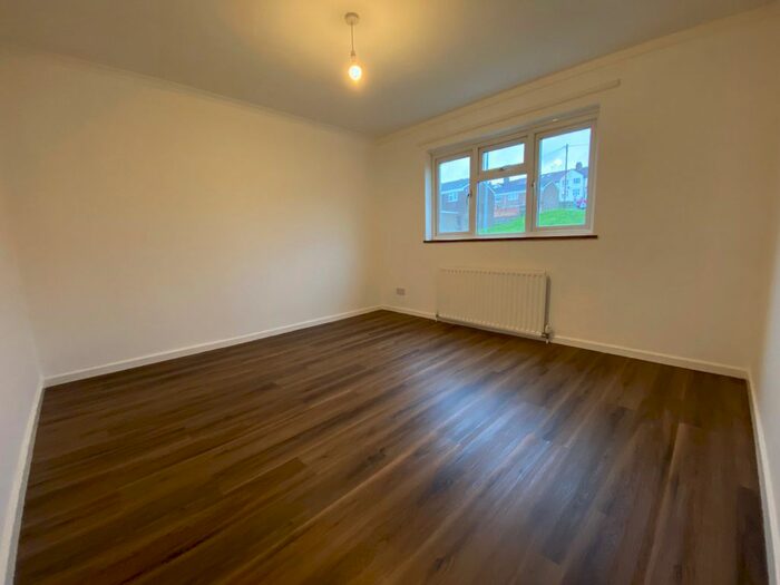 3 Bedroom Terraced House To Rent In Ingress Gardens, Greenhithe, DA9