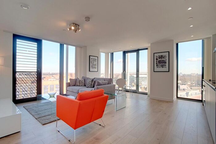 2 Bedroom Flat To Rent In Great Eastern Road London, E15