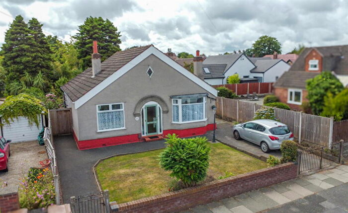 3 Bedroom Detached Bungalow For Sale In Acre Lane, Bromborough, CH62