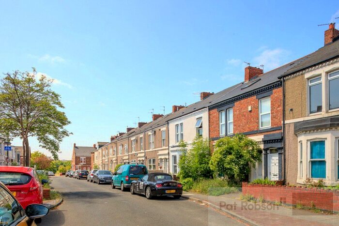2 Bedroom Flat To Rent In Mowbray Street, Heaton, Newcastle-Upon-Tyne, NE6