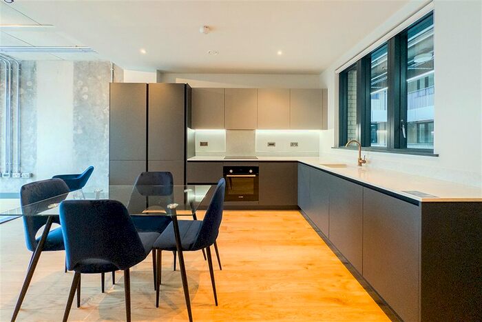 2 Bedroom Flat To Rent In Addington Street, Manchester, M4