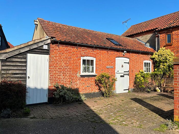 1 Bedroom Barn Conversion For Sale In Bawdeswell, NR20