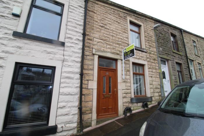 2 Bedroom Terraced House To Rent In Henry Street, Rossendale, BB4