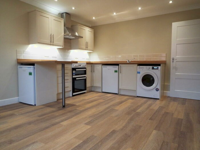 1 Bedroom Flat To Rent In Eastgate, Louth, LN11