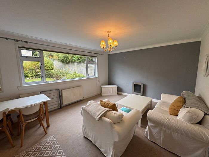 2 Bedroom Flat To Rent In Windsor Court, Dundee, DD2