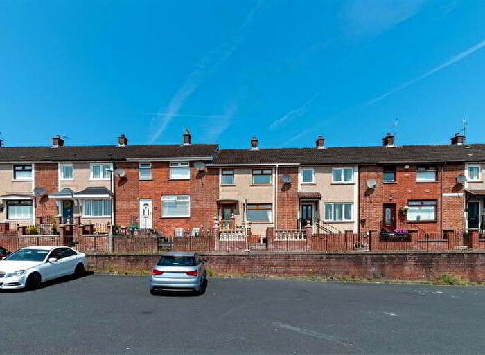 3 Bedroom Terrace House For Sale In Glenveagh Drive, Belfast, BT11