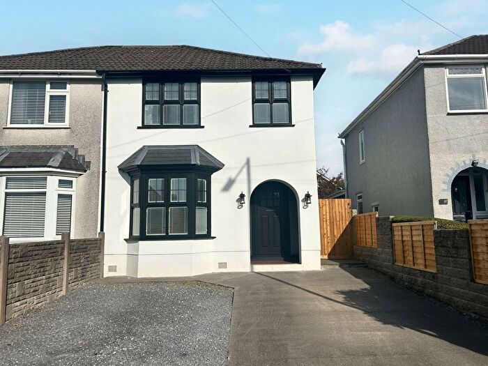 3 Bedroom Semi-Detached House To Rent In Main Road, Bryncoch, SA10