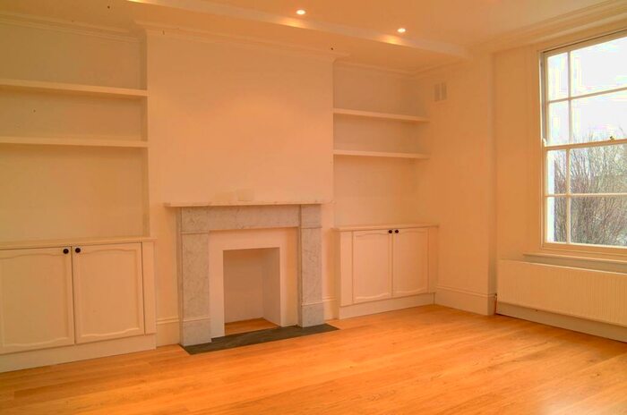 2 Bedroom Maisonette To Rent In Englefield Road, Islington, London, N1