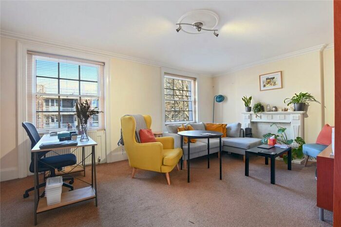 2 Bedroom Flat To Rent In Albany Street, London, NW1