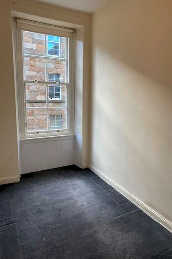 2 Bedroom Flat To Rent In Lorne Street, Edinburgh, EH6