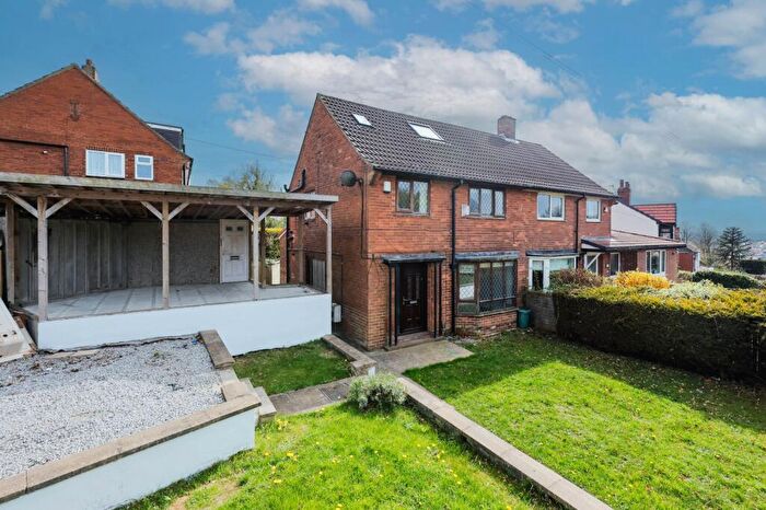 4 Bedroom Semi Detached House For Sale In Tinshill Lane, Leeds, West Yorkshire, LS16