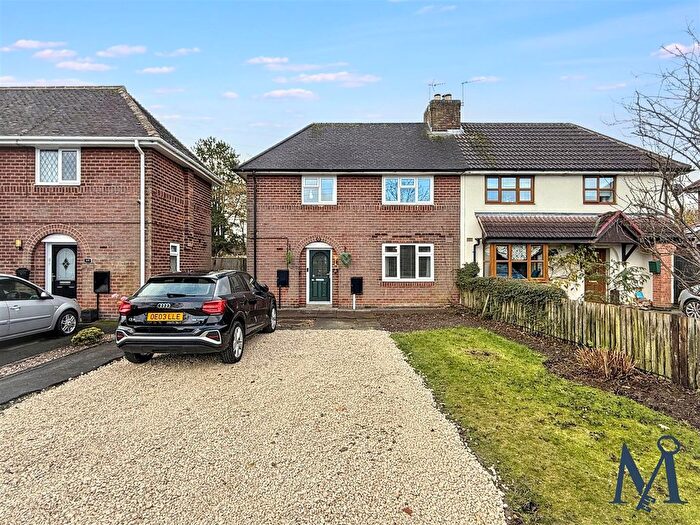 2 Bedroom Semi Detached House For Sale In Meadow Lane, Coalville, LE67