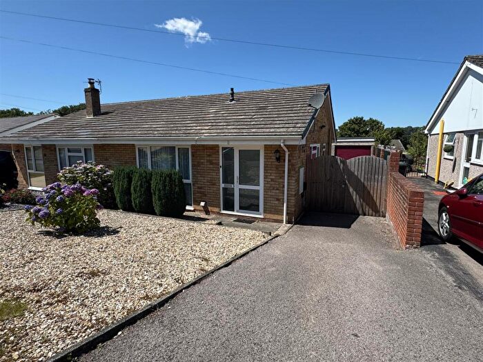 2 Bedroom Semi-Detached Bungalow To Rent In Wyebank Close, Chepstow, NP16