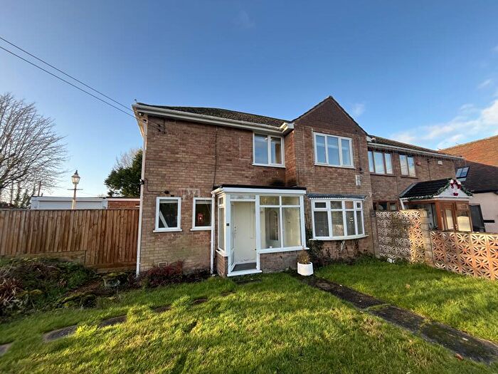 3 Bedroom Semi Detached House To Rent In St. Peters Lane, Bickenhill, Solihull, B92