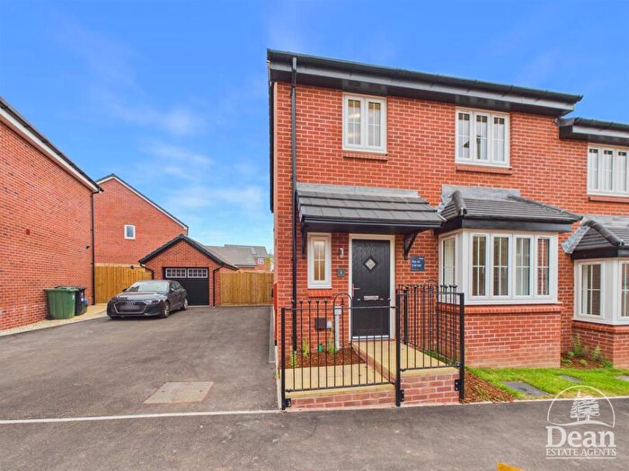 3 Bedroom Semi Detached House For Sale In Forest Walk, West Off, Lydney, A48
