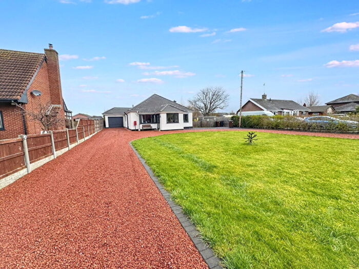 3 Bedroom Detached Bungalow For Sale In Brook Avenue, Towyn, Conwy, LL22