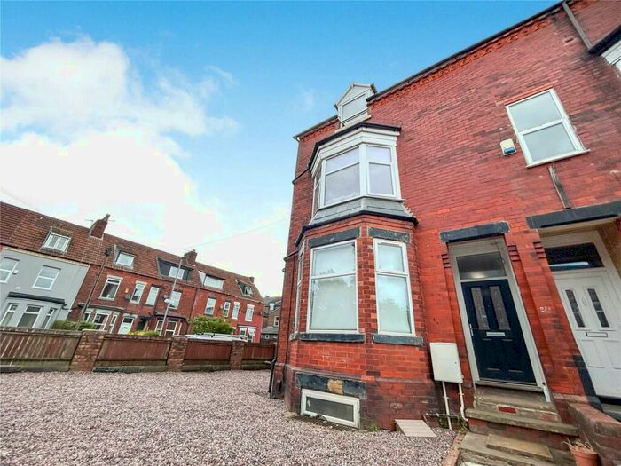 4 Bedroom End Of Terrace House To Rent In Booth Avenue, Manchester, Greater Manchester, M14