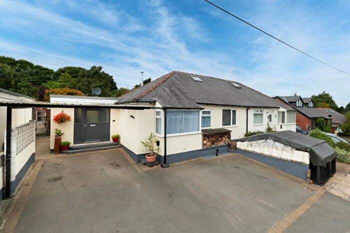 3 Bedroom Semi-Detached Bungalow For Sale In Park Terrace, Pool In Wharfedale, Otley, LS21