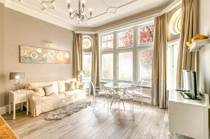 1 Bedroom Apartment For Sale In Frognal, Hamptsead, NW3